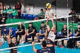 Volley, Farmitalia Saturnia: esordio biancoblu in trasferta a Perugia