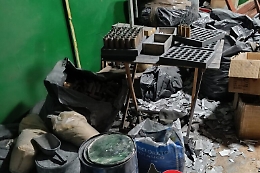 Una fabbrica di esplosivi tra le case e una scuola di Scampia: il video