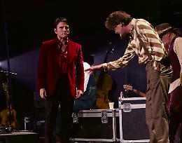 Le "Stories" di Sal da Vinci fanno tappa in Sicilia