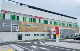 Cerca di sedare lite tra parenti al pronto soccorso ma le prende a sua volta: ferita guardia giurata