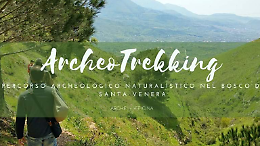 Archeotrekking nel bosco di Santa Venera: tra necropoli, grotte e funghi d'autunno