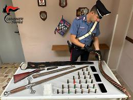 Castelvetrano, in giro per le vie del paese con la cocaina: due arrestati, uno di loro aveva anche un fucile