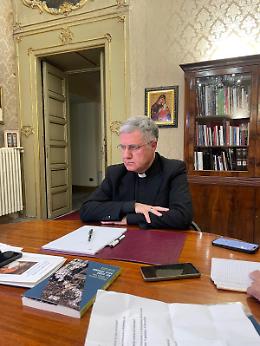 L'arcivescovo Lorefice: «Lupi rapaci nelle istituzioni, votate e togliete la cosa pubblica a questi politici»