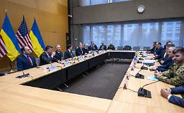 Cauto ottimismo a Ginevra, Usa e Ucraina vicine a un piano di pace  in 24 punti: tutti i dettagli 