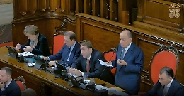 Respinta la mozione di sfiducia a Schifani, solo tre assenti e maggioranza compatta