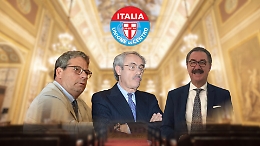 La Dc è morta, evviva l’Udc: il piano per salvare lo scudo crociato