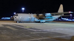 Arrivati a Roma sette bambini da Gaza a bordo di un C-130