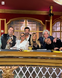 "Ballando con le Stelle", la coppia favorita secondo i pronostici ma non &egrave; esclusa una "zampata" finale