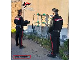 Aci Catena, il chiosco della villa comunale di San Nicol&ograve; conservava gli alimenti nei bagni pubblici: scattano le denunce