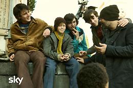 Gomorra torna alle origini: su Sky debutta il prequel che racconta la nascita di un mito criminale