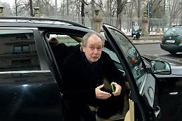 Il "caso" Lele Mora nell'Ennese: &laquo;La sua presenza al teatro Garibaldi non ha alcun ruolo culturale&raquo;