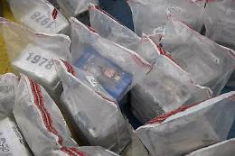 Ordini dal carcere per gestire il traffico di cocaina, la cassa comune e le intimidazioni di Cosa Nostra