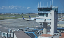 Etna, riapre l'aeroporto di Catania: ripristinate le operazioni di volo con effetto immediato, ma restano da smaltire i disagi di 48 ore di stop
