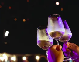 Degustazioni, visite, spettacoli:  "Calici di stelle" in Sicilia dal 24 luglio al 12 agosto. Ecco le cantine che partecipano