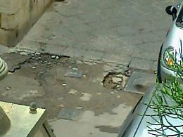 Buche in Ortigia anziana cade, ricoverata in ospedale