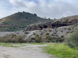 Discarica di Mazzarr&agrave;, il M5S chiede &laquo;tempi certi per messa in sicurezza e bonifica&raquo;