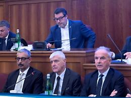 Salvini rivoluziona i trasporti: porti sotto una societ&agrave; e in Sicilia gli aeroporti saranno tutti accorpati