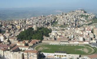 Spopolamento senza freni, in 20 anni si sono aggravati i tassi di migrazione e anzianit&agrave;