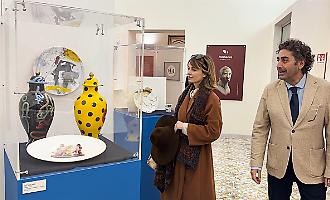 Violante Placido "incantata" da mosaici, teatro e dal fascino della Villa Romana del Casale