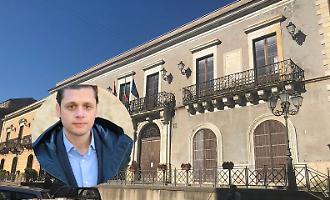 Valguarnera, attacchi omofobi contro Angelo Bruno: &laquo;Non far&ograve; mai un passo indietro&raquo;