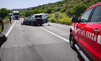 Grave incidente stradale sulla Ragusa-Modica, nei pressi del ponte Costanzo: quattro feriti