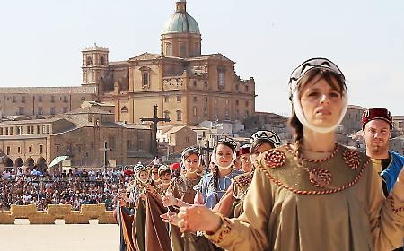 Tensioni tra consiglieri sul caso Palio e Parnetti