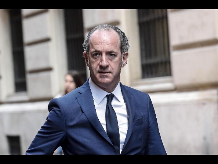 Luca Zaia: escluso dalla lista e dal simbolo di partito, dopo 15 anni di governo dice: «La Lega è casa mia»