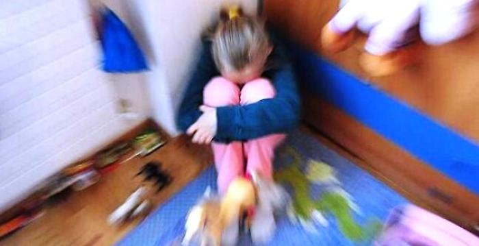 Violenza sessuale su minori e prostituzione, tre arresti a Catania