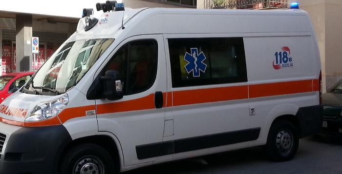 Catania, pugno in faccia ad autista 118 all'ospedale "Garibaldi"