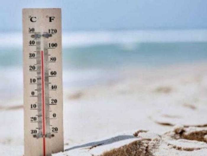 Palermo sotto assedio dell'ondata di calore: ancora doppia allerta rossa per caldo e incendi