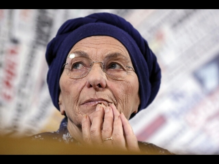 Emma Bonino dimessa dall'ospedale, &egrave; a casa