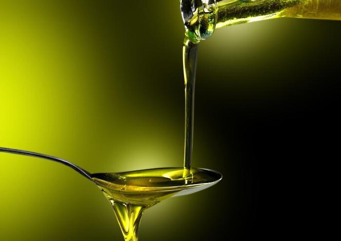 Un trionfo mondiale: l'olio extravergine "Unico" e il migliore frantoio si trovano in Sicilia