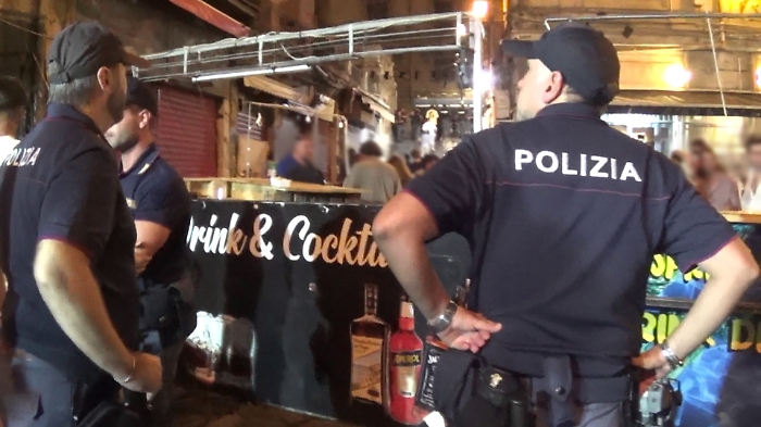 Controlli alla Vucciria