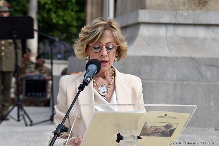 cucinotta maria teresa