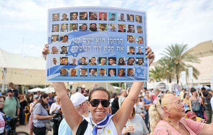 Dal cessate il fuoco, alla governance della Striscia fino alla ricostruzione di Gaza: tutto quello che c'è da sapere sul Piano di Pace Trump firmato da Israele e Hamas 