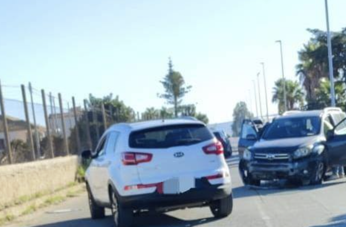 Vittoria, scontro tra due auto: un ferito