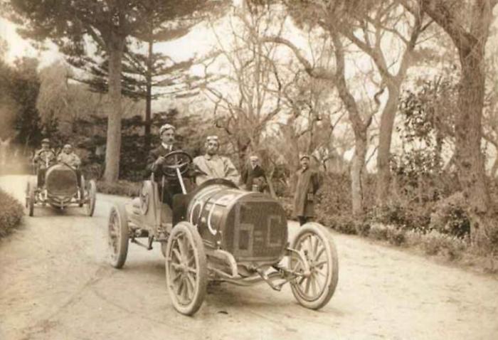 "Editoria ed arte sedotte dall’automobilismo": a Palermo la mostra sul mito della Targa Florio