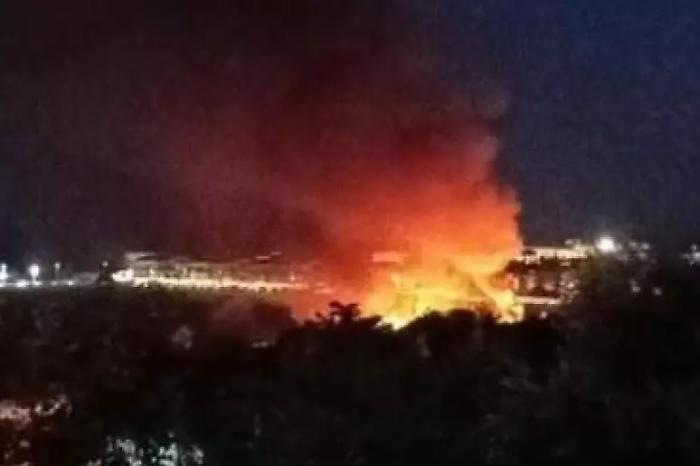 Assalto al portavalori con l'esplosivo: un rapinatore ferito, altri due fermati e altri due in fuga