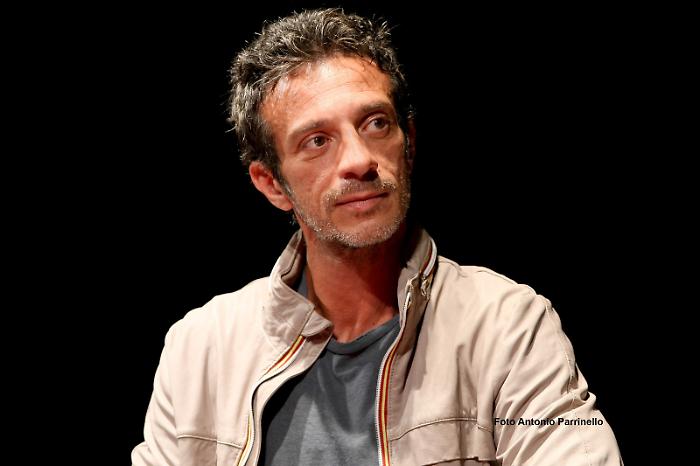 Ficarra si racconta in scena a Catania