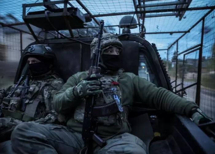 Ucraina, dal Consiglio superiore di difesa pieno sostegno a Kiev: nuovo pacchetto di aiuti militari 