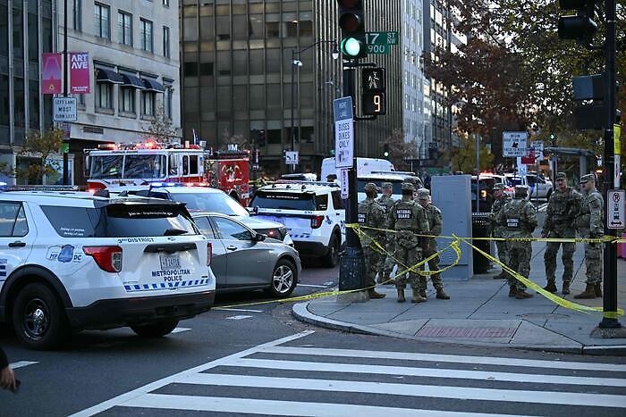 Sparatoria ad un passo dalla Casa Bianca, morti i due soldati che erano rimasti feriti