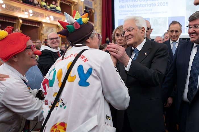 Mattarella celebra Palermo Capitale del volontariato: &laquo;I volontari fanno la storia d'Italia