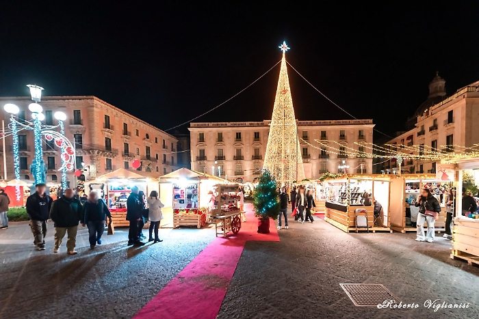 Natale, "Notte bianca" a Catania : cosa si potrà fare gratuitamente o ad 1 euro in giro per la città