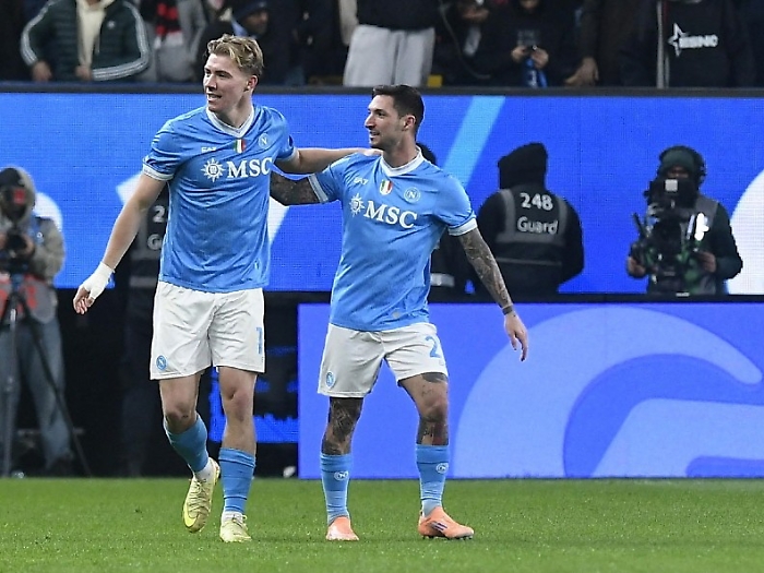 Il Napoli in finale, Neres  e Hojlund rispediscono a casa il Milan 