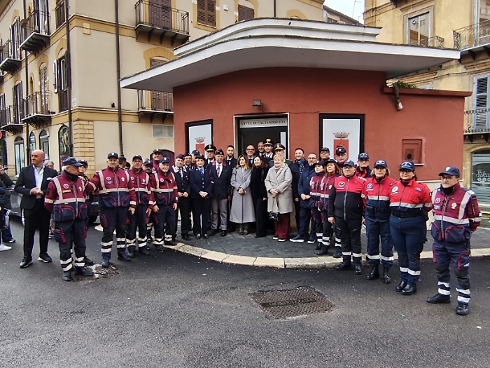 A Caltanissetta un chiosco cambia volto e diventa presidio di legalit&agrave;