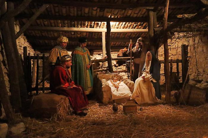 Giarratana Presepe vivente, la grotta della Nativit&agrave;