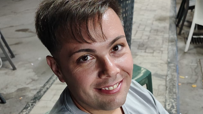 Giallo a Catania, scomparso da ieri a Catania, ritrovata la sua macchina bruciata a Carlentini 