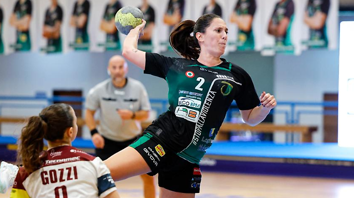 Pallamano: Erice si gode il primato in A1 donne e prepara la gara-1 degli ottavi di European Cup in programma sabato in Spagna