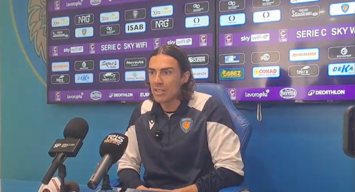 Turati carica il Siracusa: &ldquo;Siamo corti, ma possiamo far male a chiunque. Col Cerignola servir&agrave; una grande partita&rdquo;