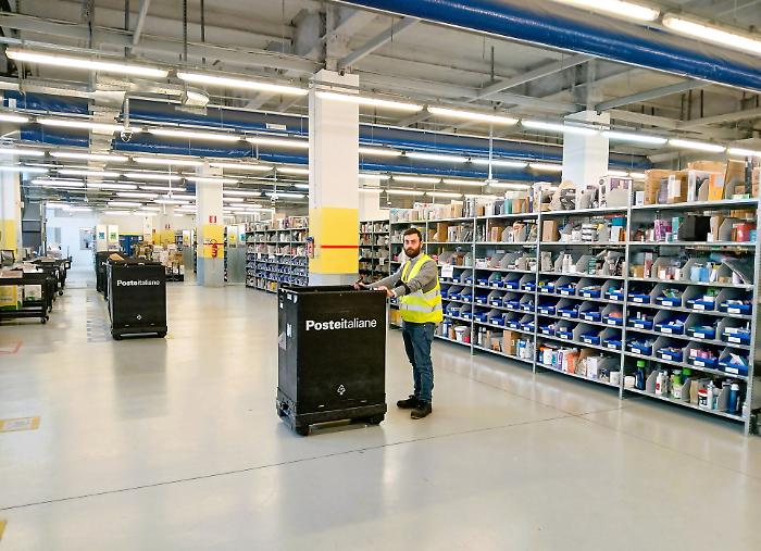 Pacchi e-commerce in giornata, mega hub per le consegne in via La Malfa